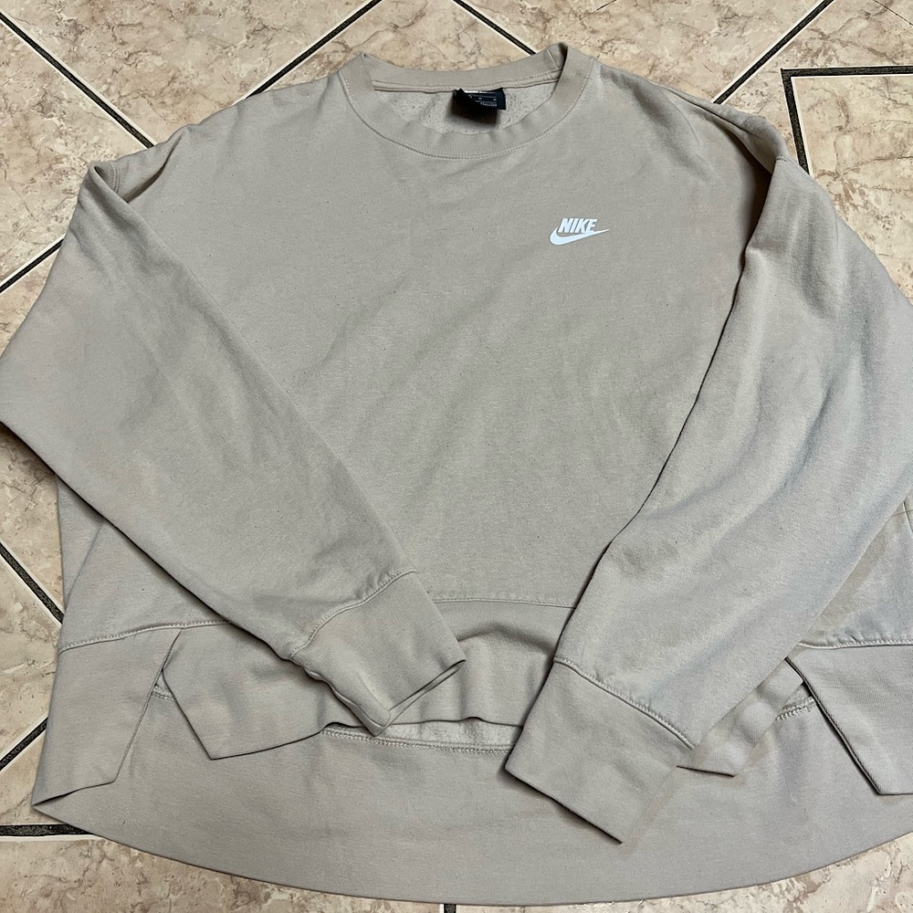 Nike sweater
